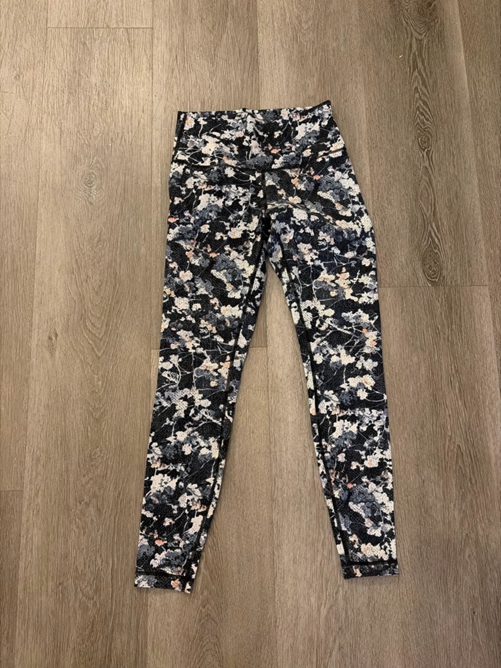 Lululemon wunder under Floral Abstract Print High-Waist Leggings‎
